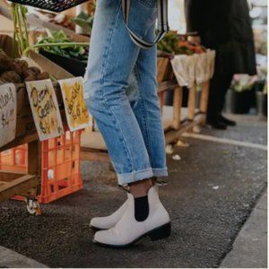 Blundstone Heeled Boots - Size 9